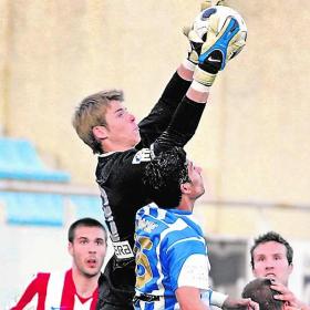 El Barcelona quiere a De Gea junto a Valdés