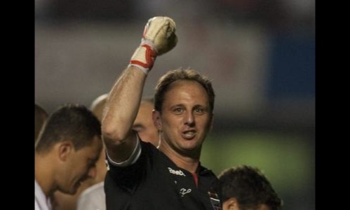 Rogério Ceni, el arquero que llegó  a los 100 goles