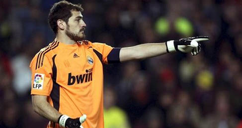 Iker igualará a un mito de la portería