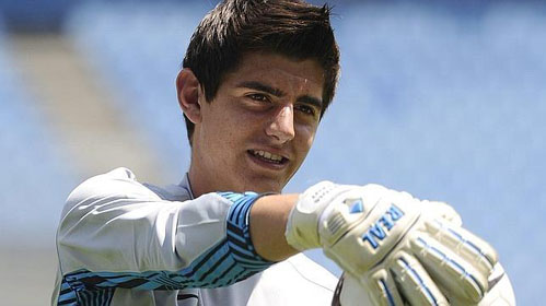 Courtois se aprovecha del cerrojo del Cholo