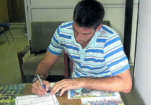 Pezzuti llega a Rosario Central tras la partida de Broun