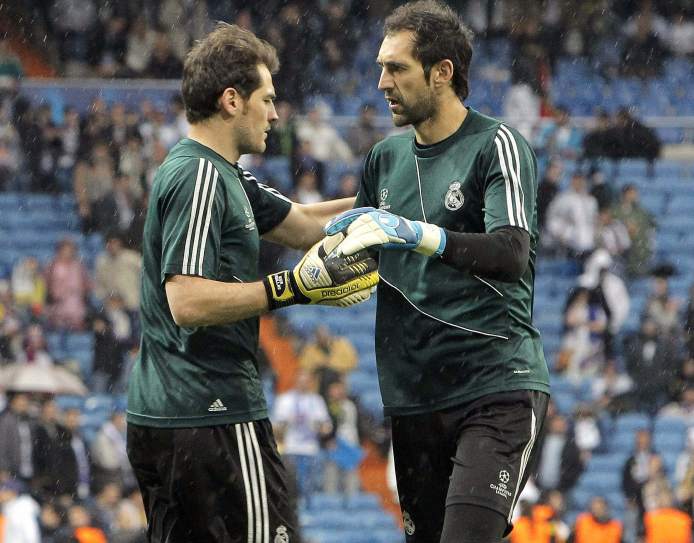 ¿El problema con Casillas es su altura?