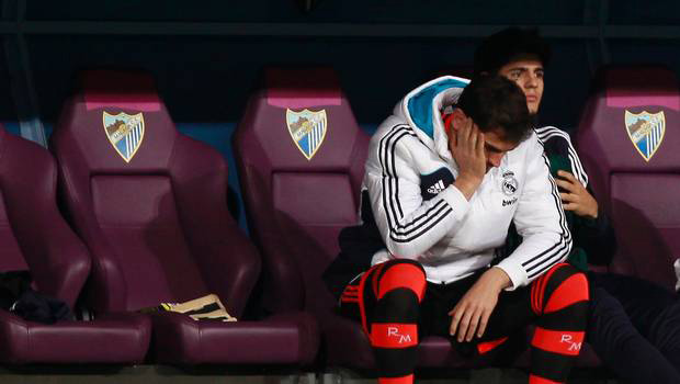 Casillas en el banquillo: entre la pena y el asombro